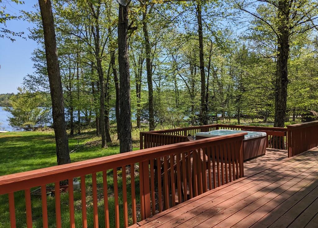 9 Canterbury Court, White Lake, NY 12720