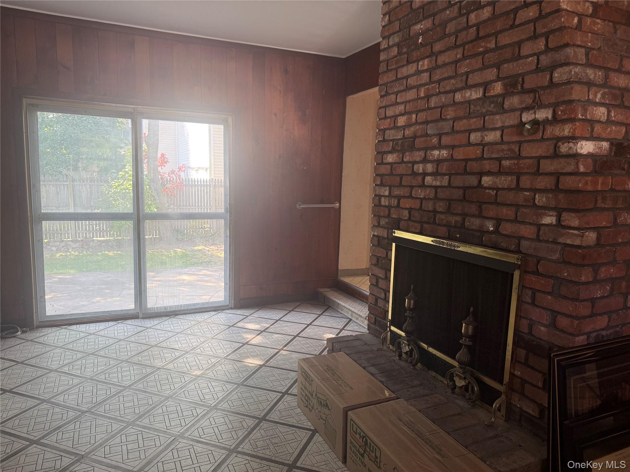 383 Clinton Avenue, Cedarhurst, NY 11516