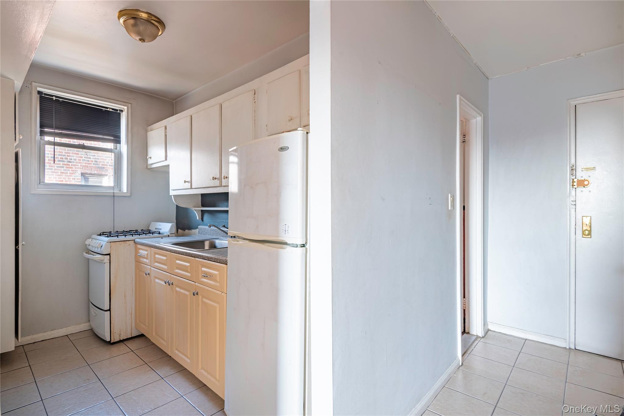 133-01 Booth Memorial Ave, Flushing, NY 11355