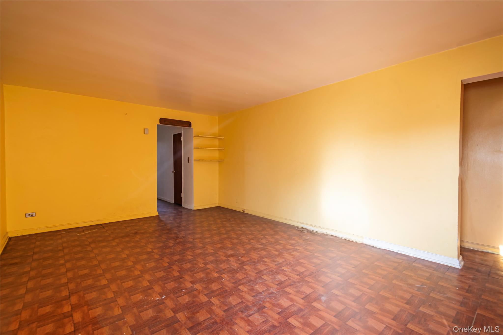 133-01 Booth Memorial Ave, Flushing, NY 11355