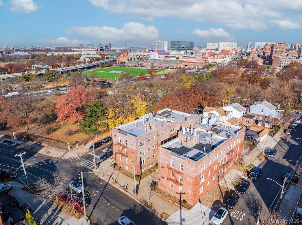 133-01 Booth Memorial Ave, Flushing, NY 11355