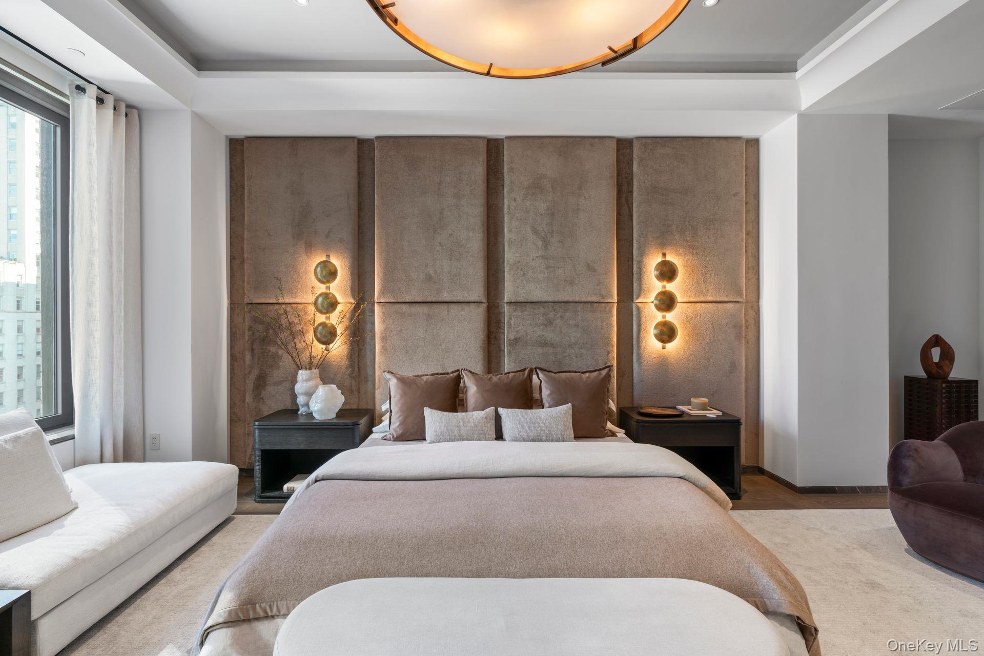 730 5th Avenue # 17B, New York (Manhattan), NY 10019