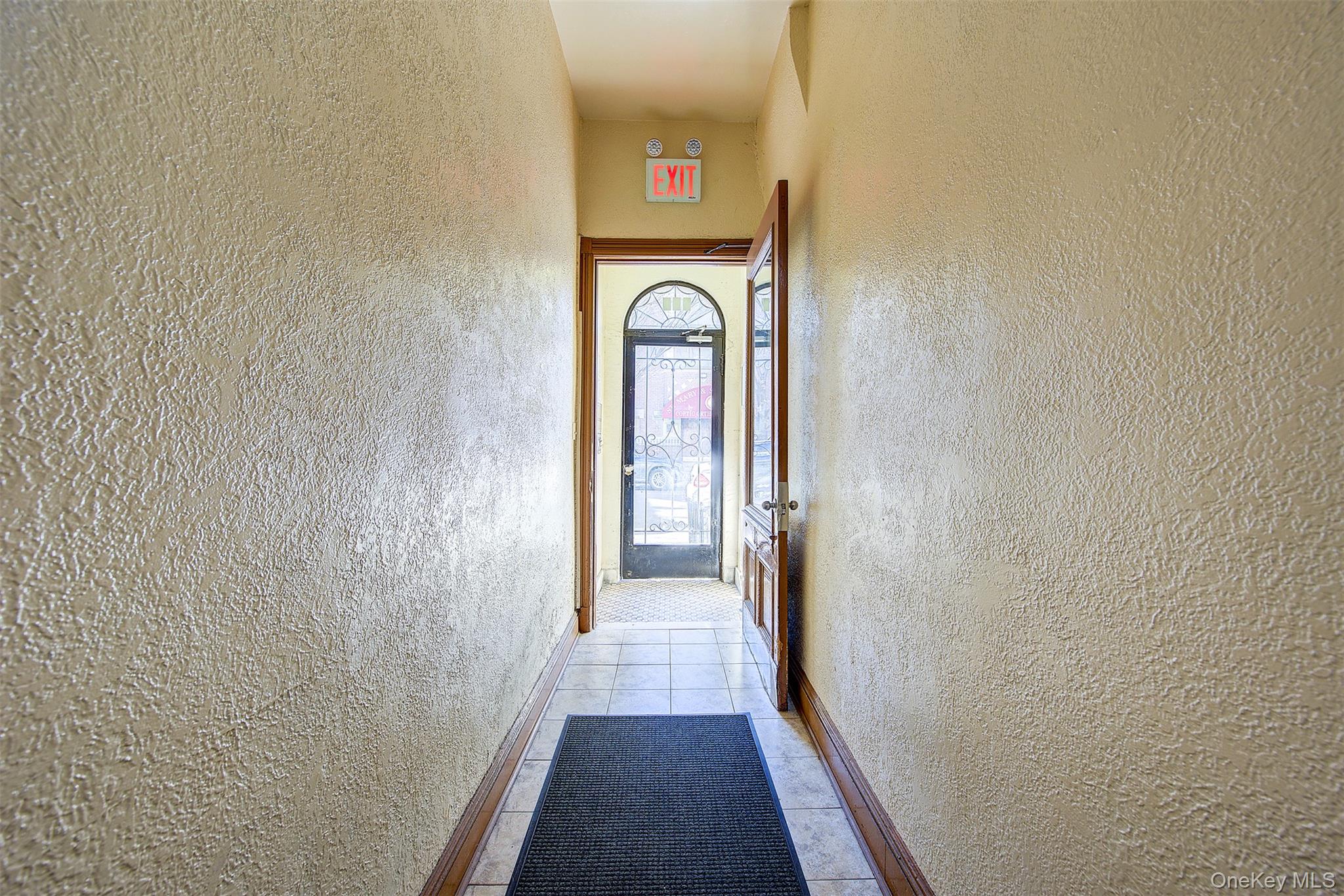 603 WOODWARD Avenue, Ridgewood, NY 11385