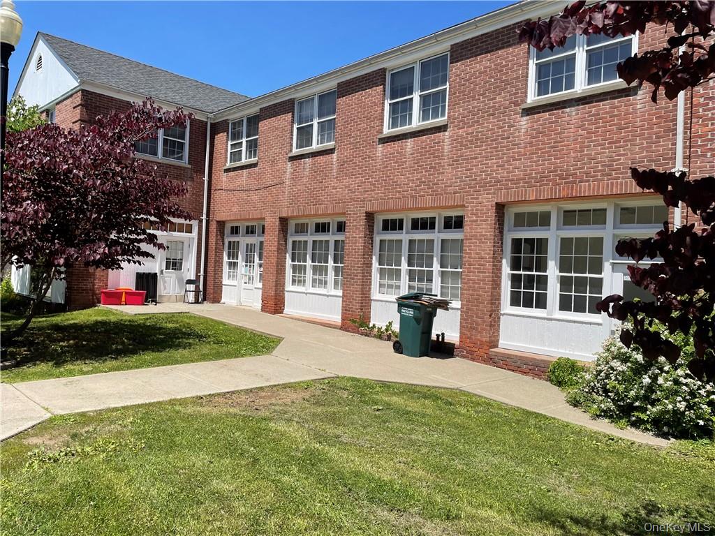 34 Gleneida Avenue, Carmel, NY 10512