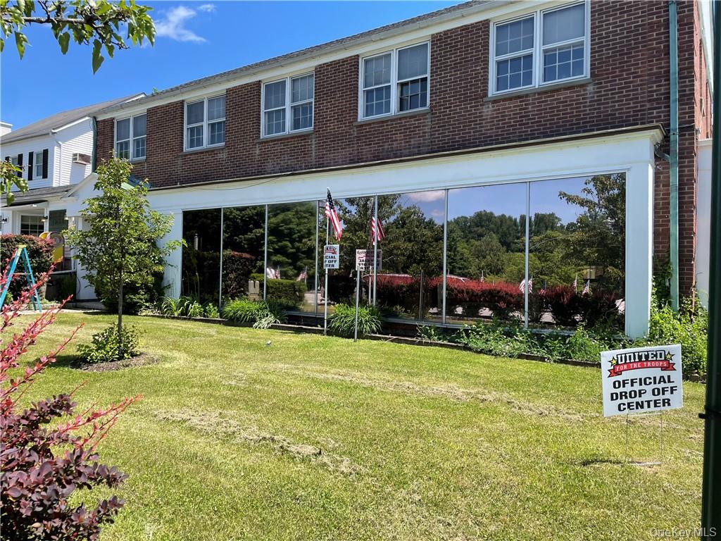 34 Gleneida Avenue, Carmel, NY 10512