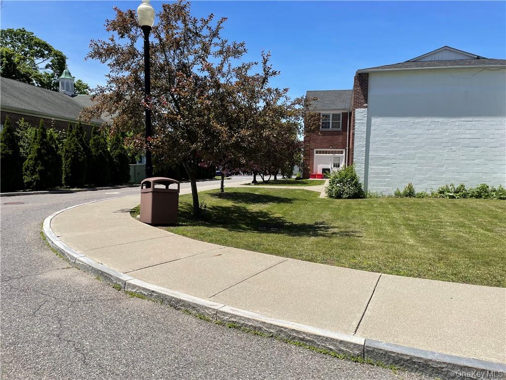 34 Gleneida Avenue, Carmel, NY 10512