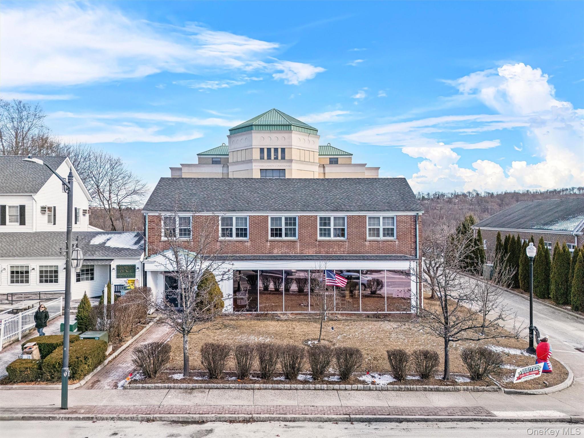 34 Gleneida Avenue, Carmel, NY 10512