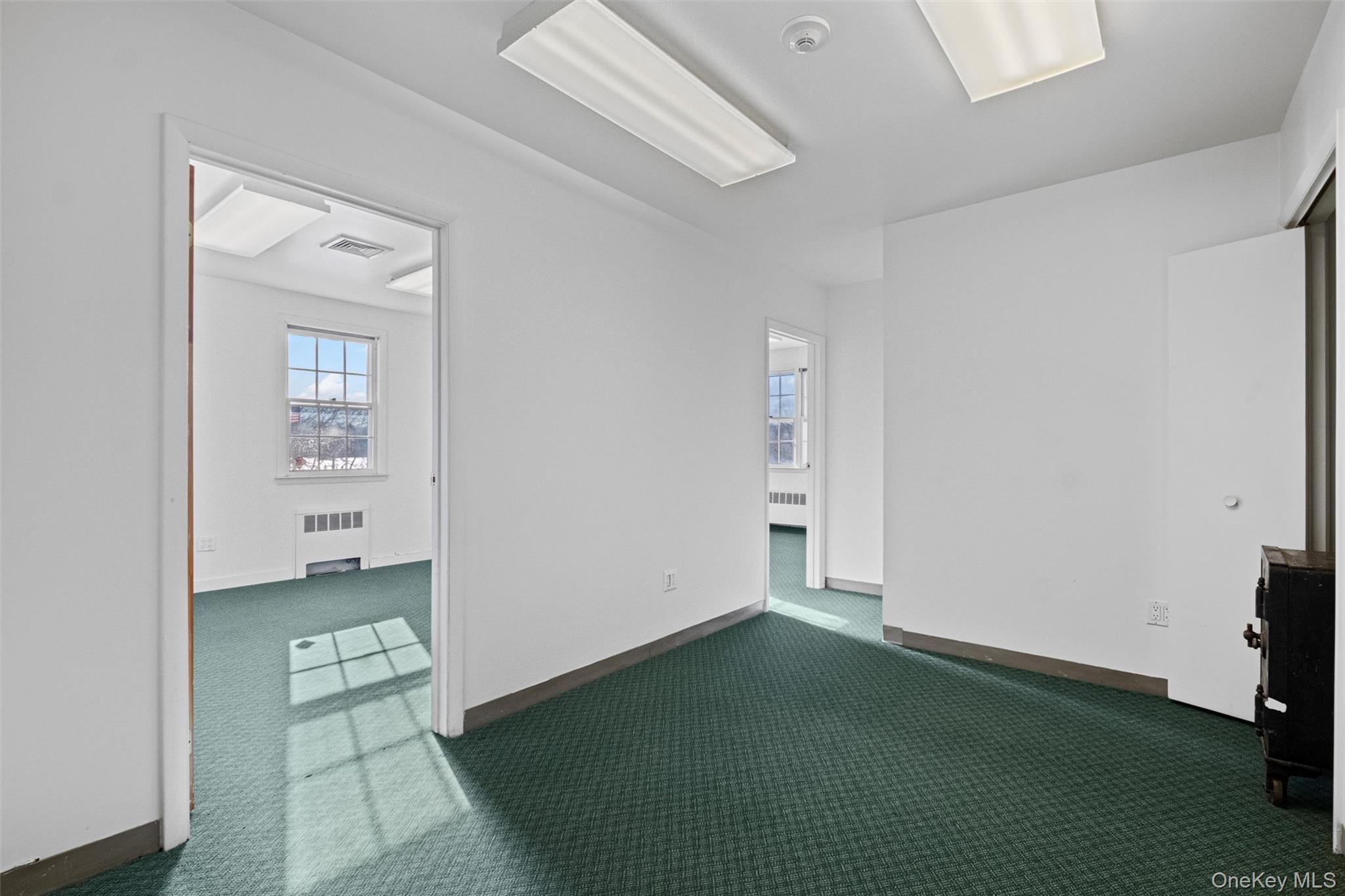 34 Gleneida Avenue, Carmel, NY 10512