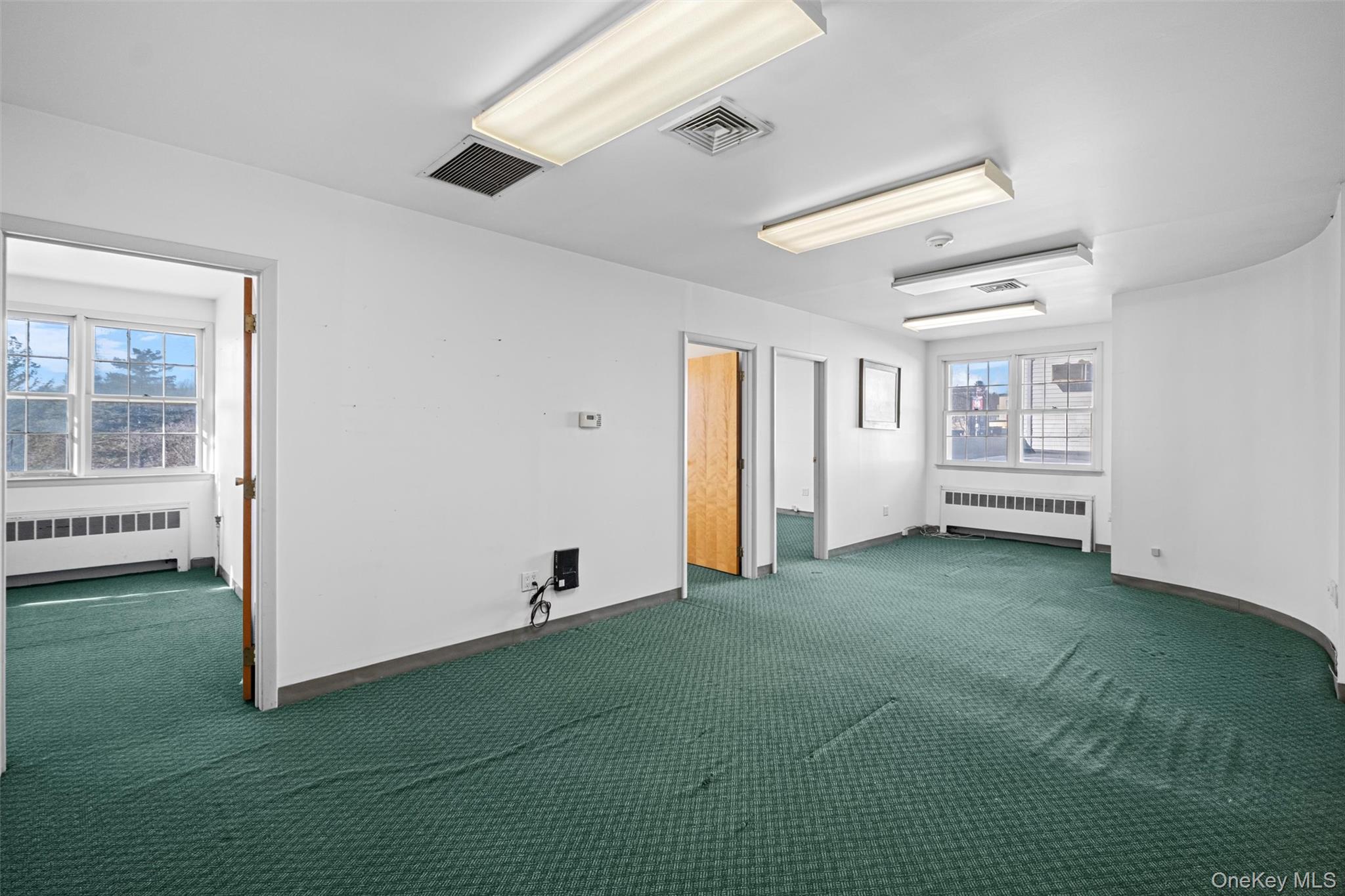 34 Gleneida Avenue, Carmel, NY 10512