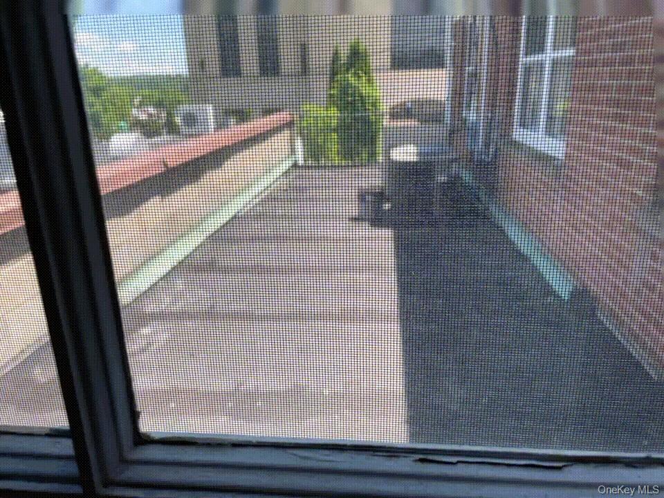 34 Gleneida Avenue, Carmel, NY 10512