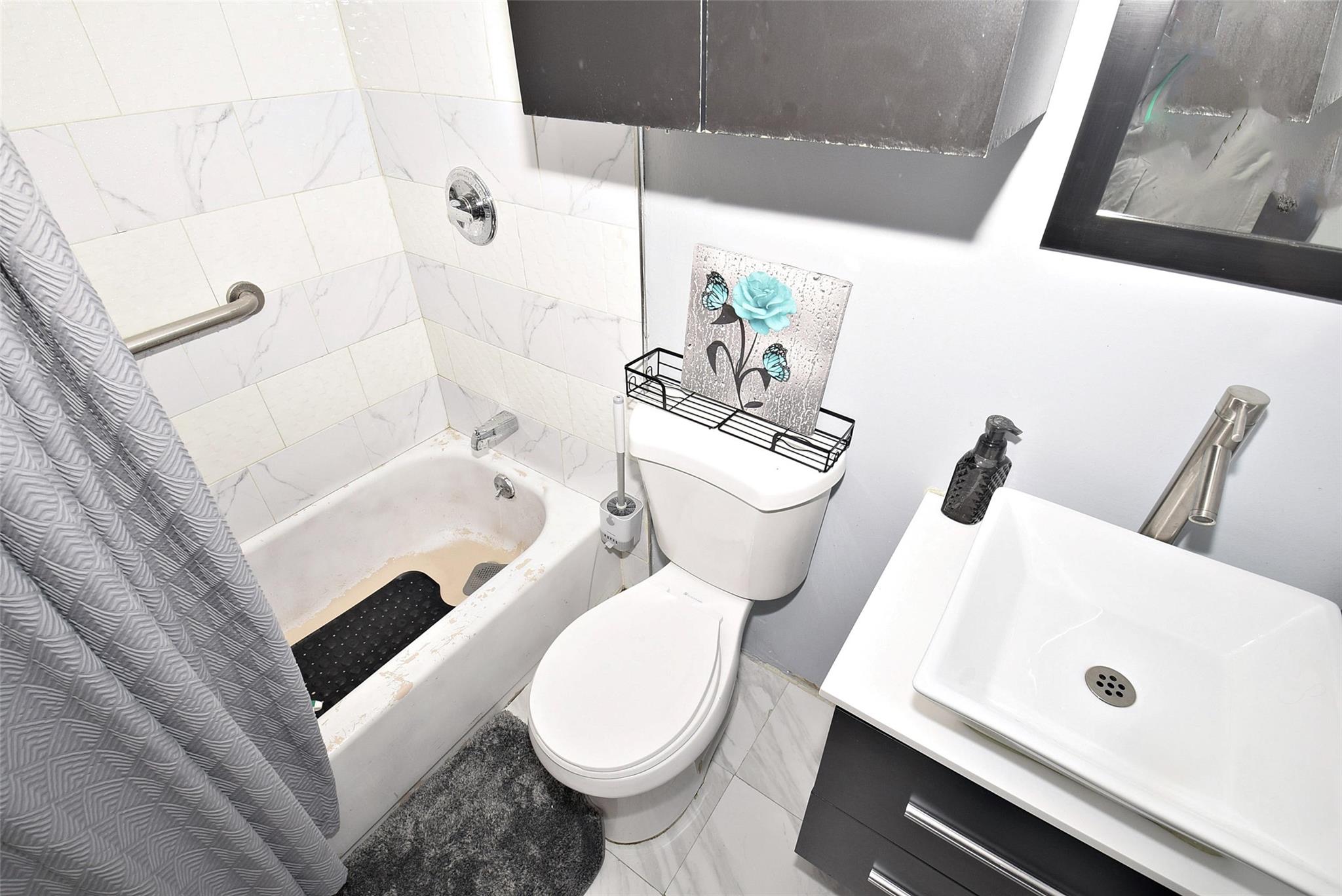 93-28 74th Place, Woodhaven, NY 11421