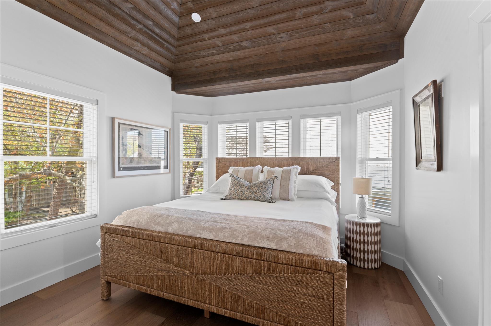 274 Cottage Walk, Ocean Beach, NY 11770