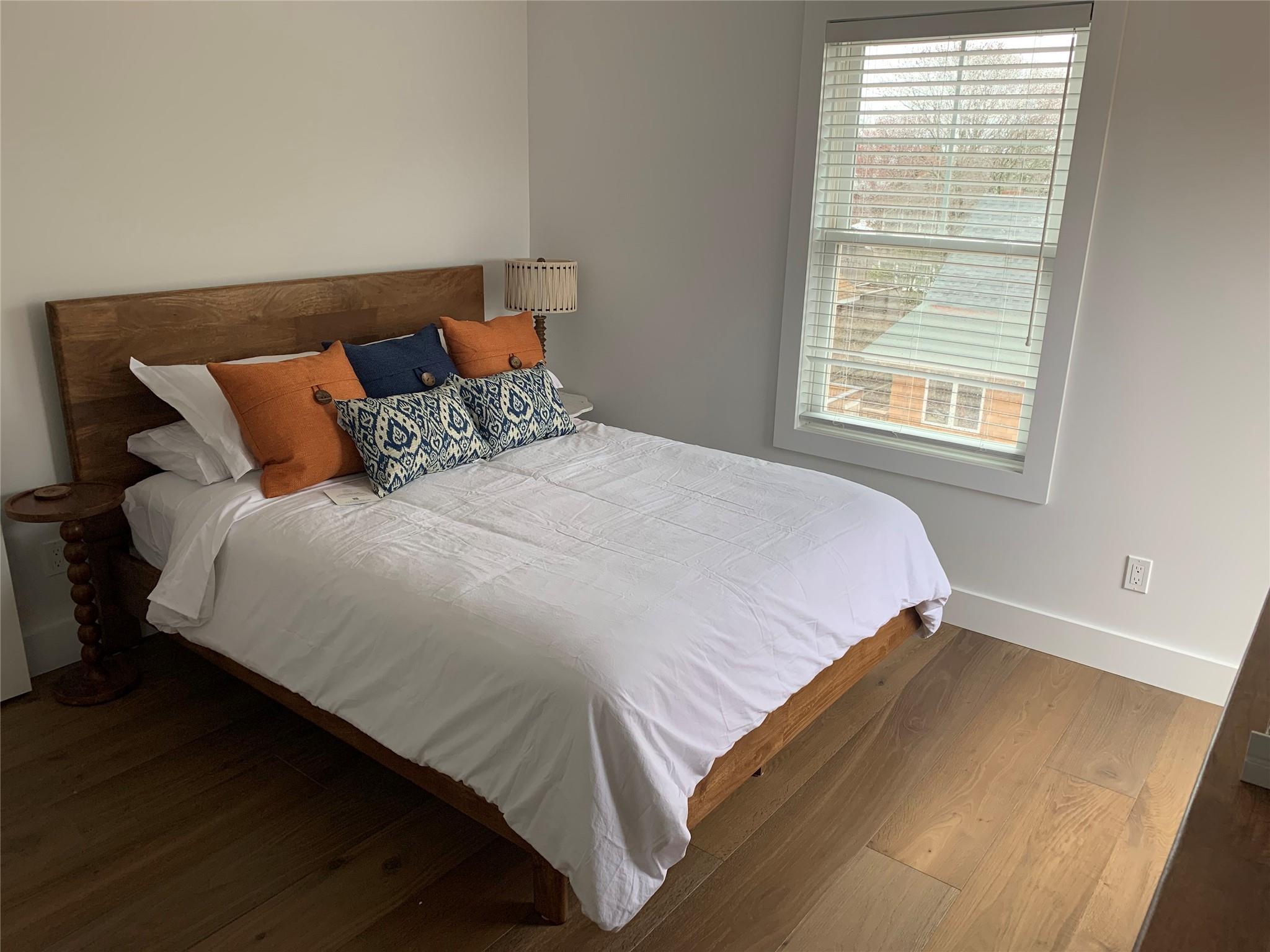 274 Cottage Walk, Ocean Beach, NY 11770