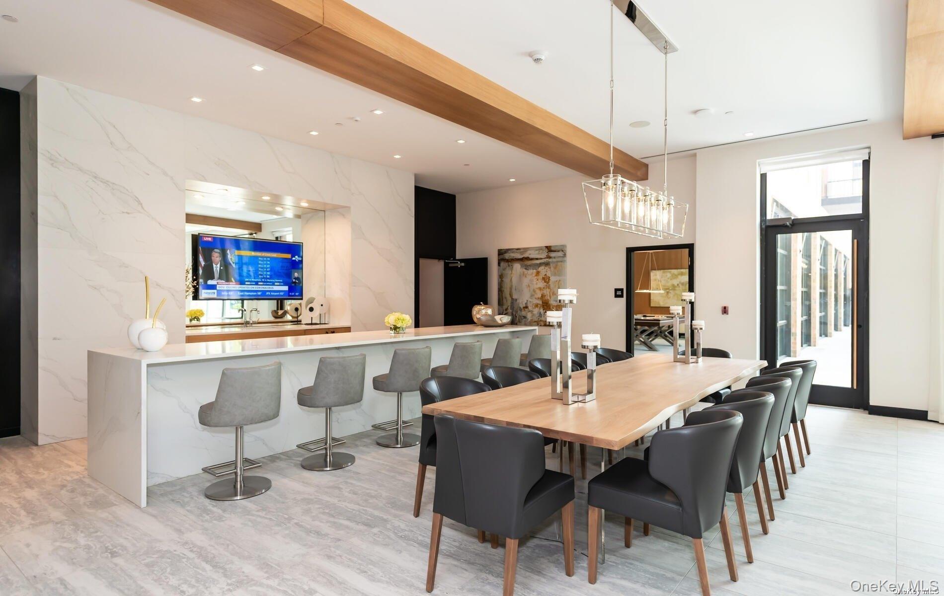 100 Garvies Point Road # 1014, Glen Cove, NY 11542