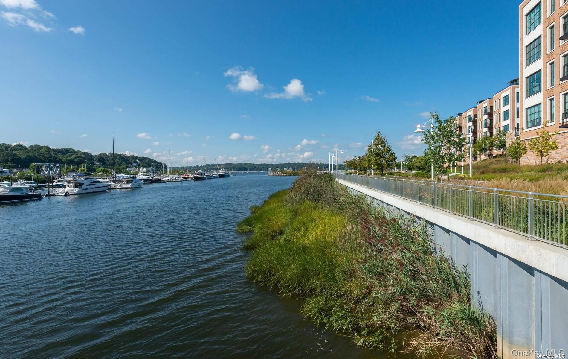 100 Garvies Point Road # 1014, Glen Cove, NY 11542