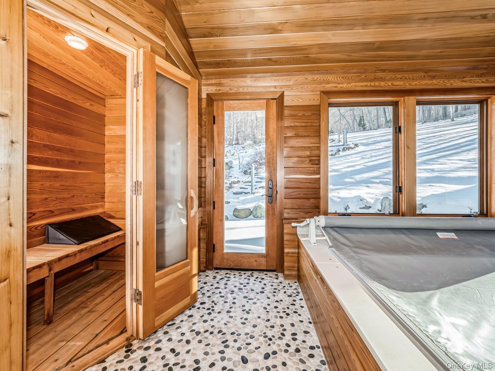 16 Fox Hollow Lane, Garrison, NY 10524