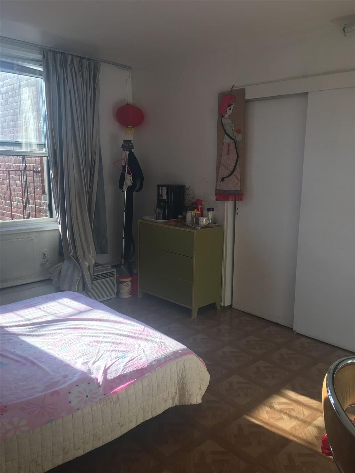 34-20 Parsons Blvd. # 6V, Flushing, NY 11354