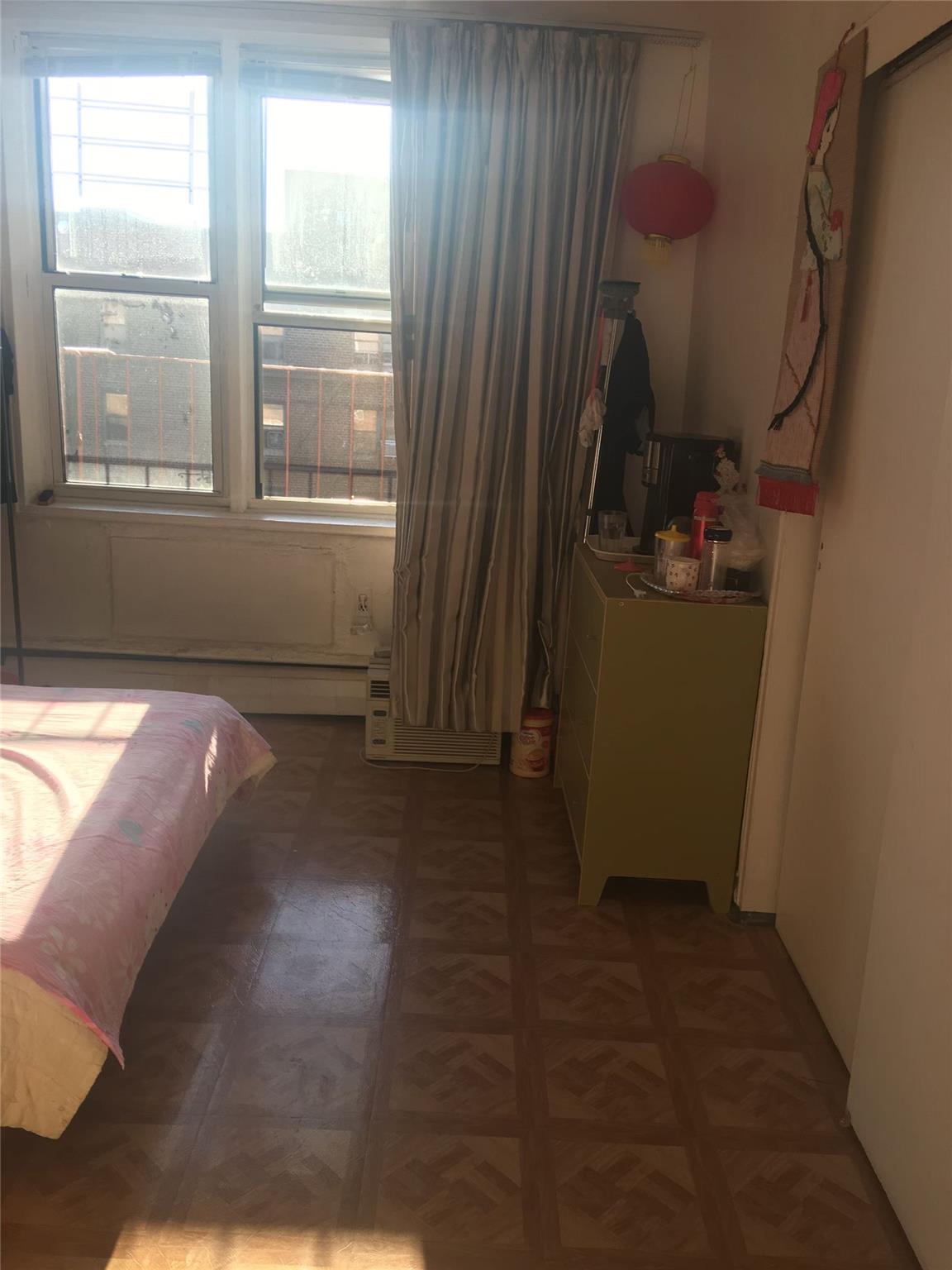 34-20 Parsons Blvd. # 6V, Flushing, NY 11354