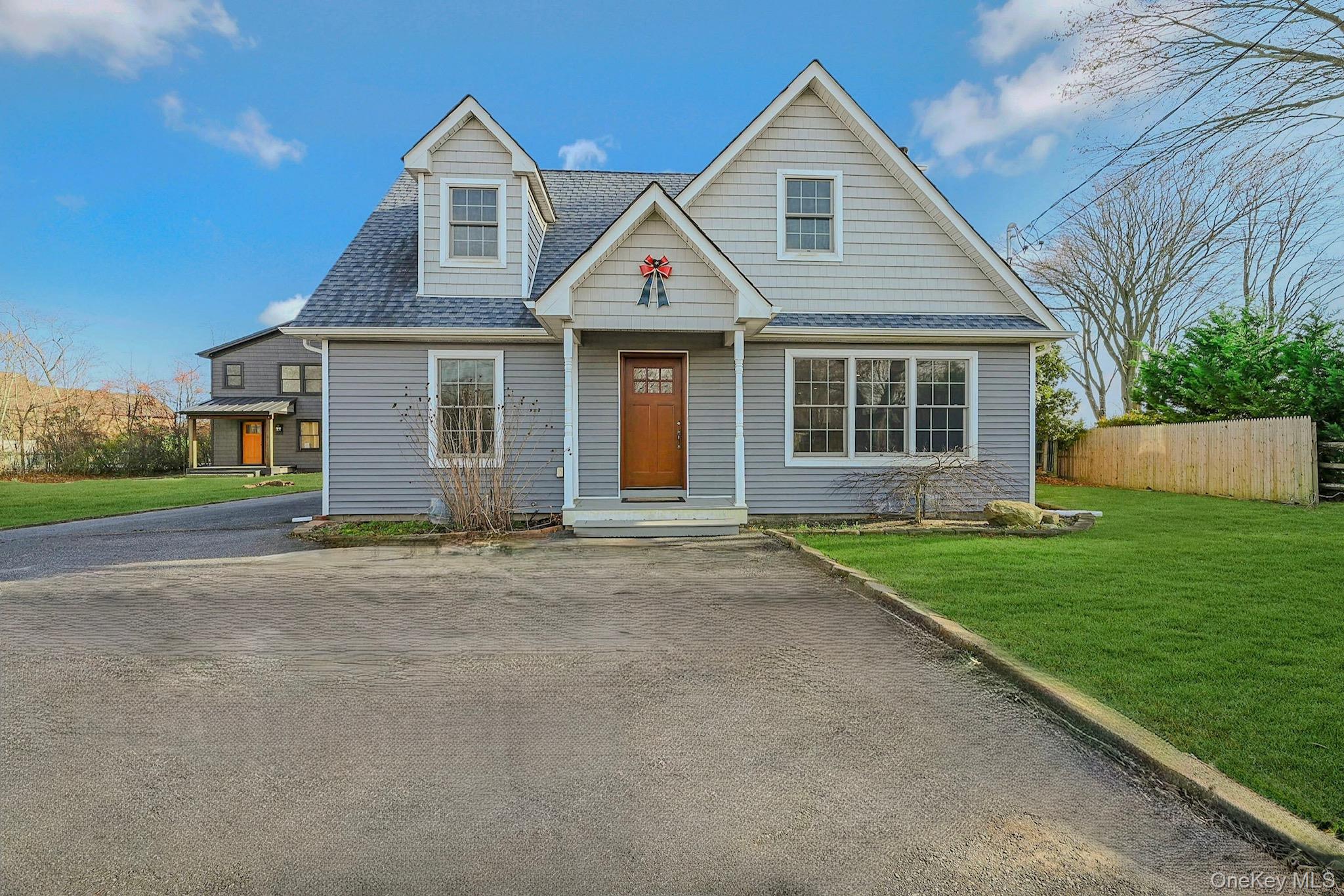 1727 Main Road, Jamesport, NY 11947