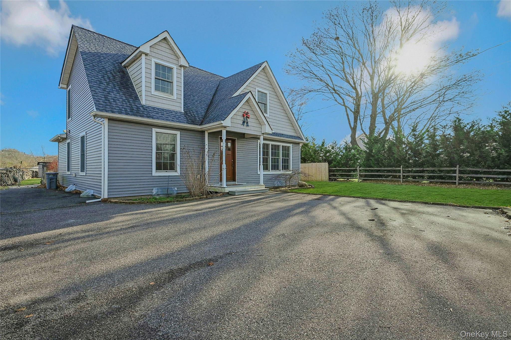 1727 Main Road, Jamesport, NY 11947