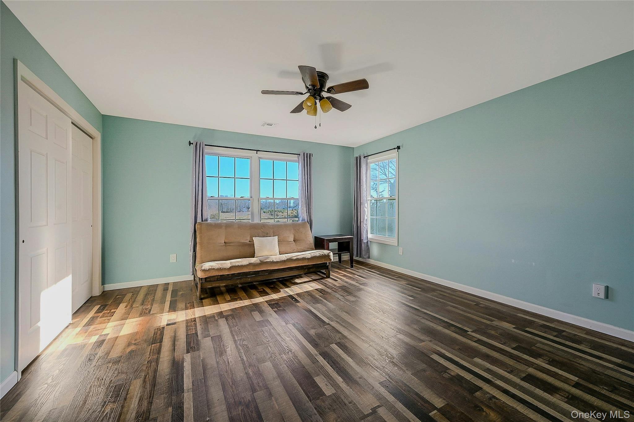 1727 Main Road, Jamesport, NY 11947