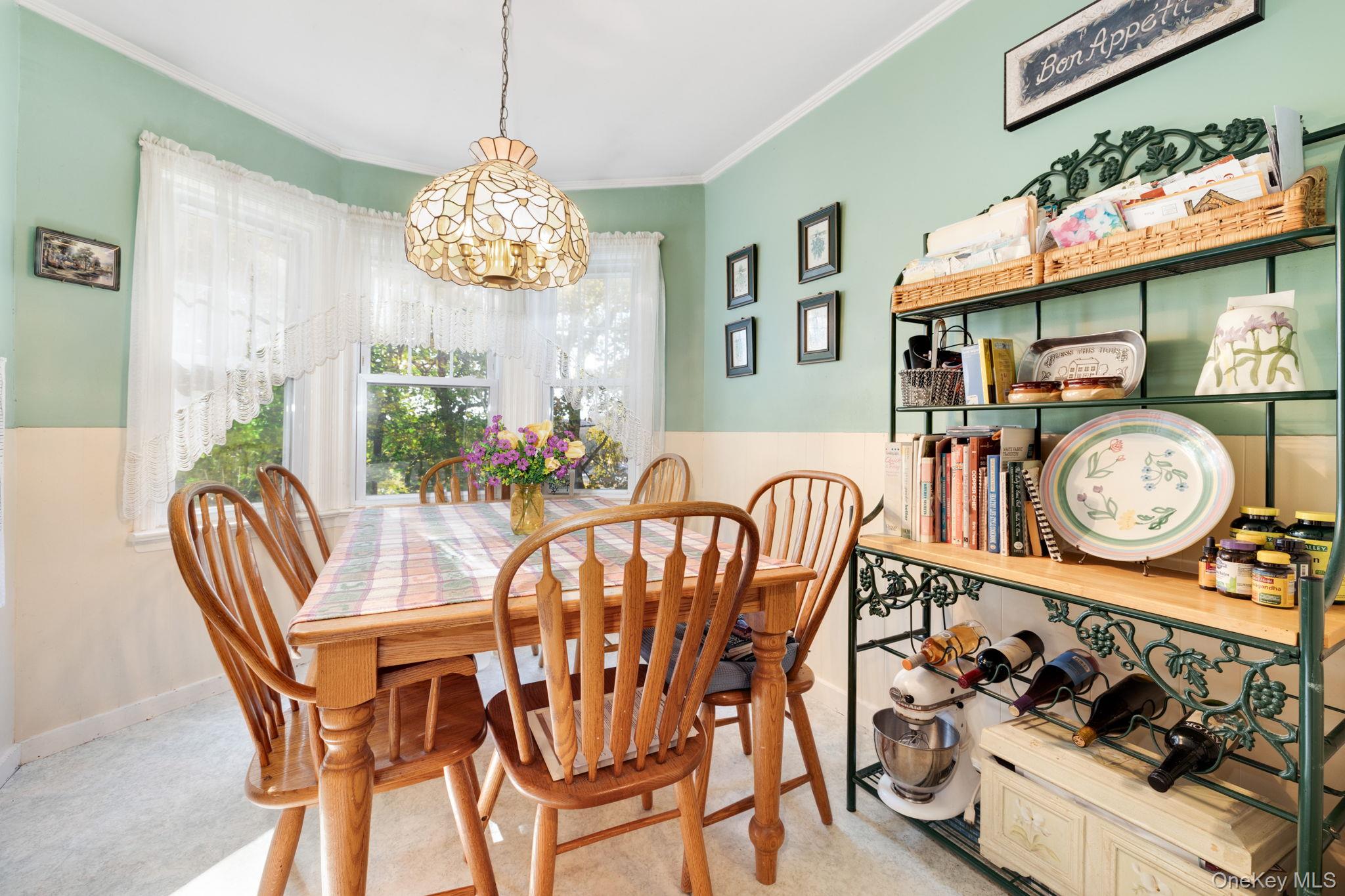 23 Grandview Drive, Mahopac, NY 10541