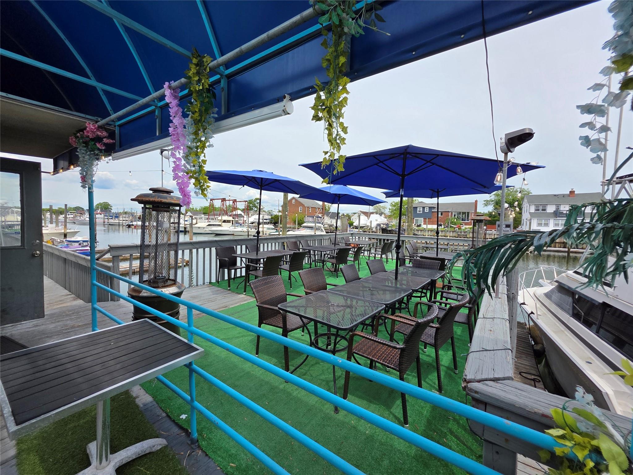 103 Woodcleft Ave, Freeport, NY 11520