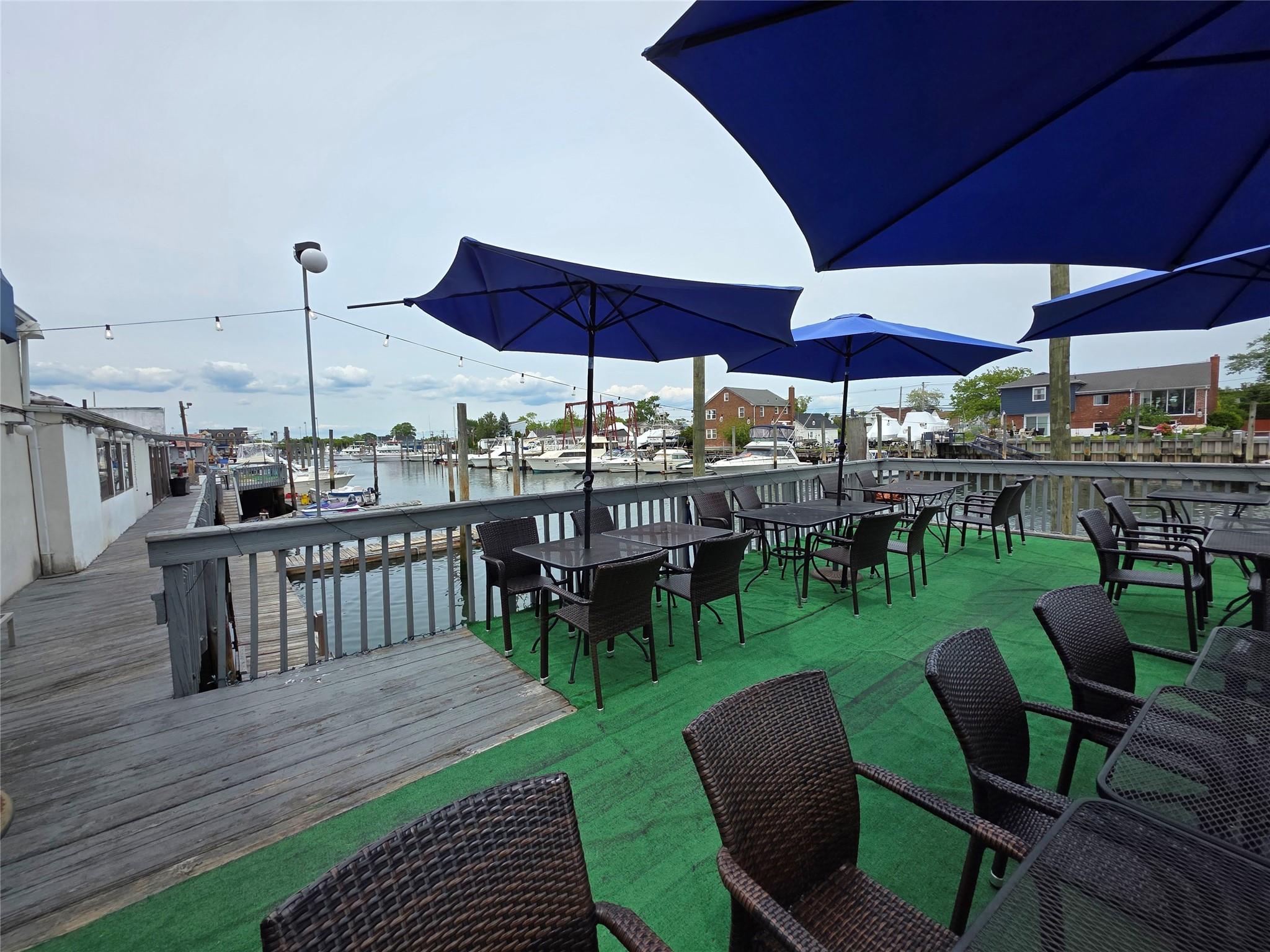 103 Woodcleft Ave, Freeport, NY 11520