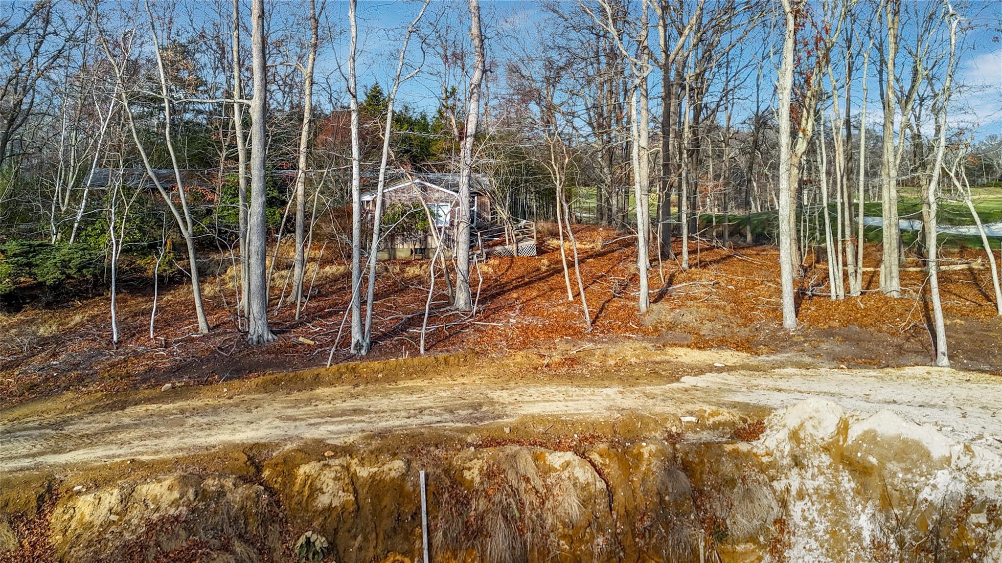 2885 Deerfield Road, Sag Harbor, NY 11963