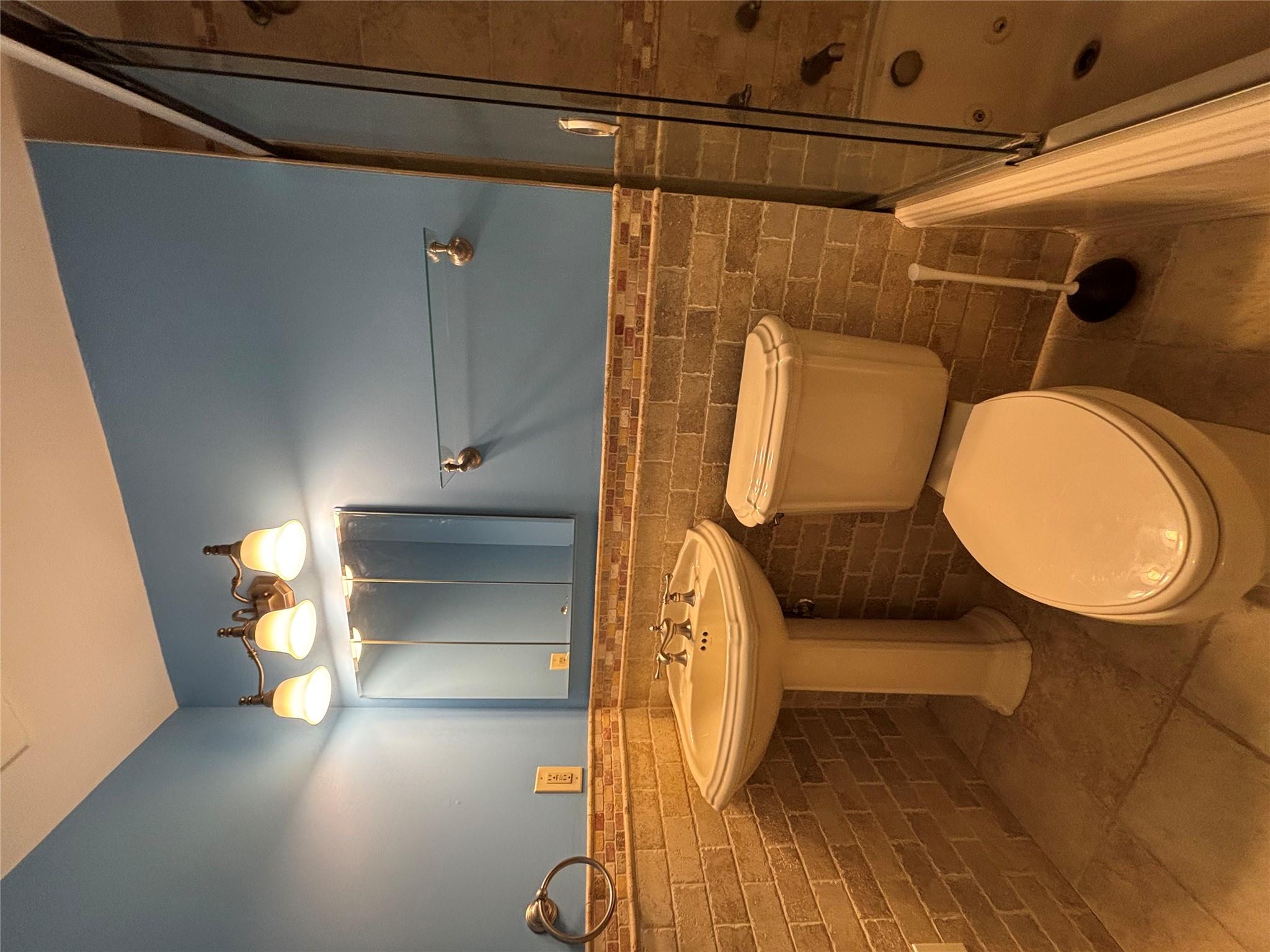 40 W 4th Street # 21, Patchogue, NY 11772