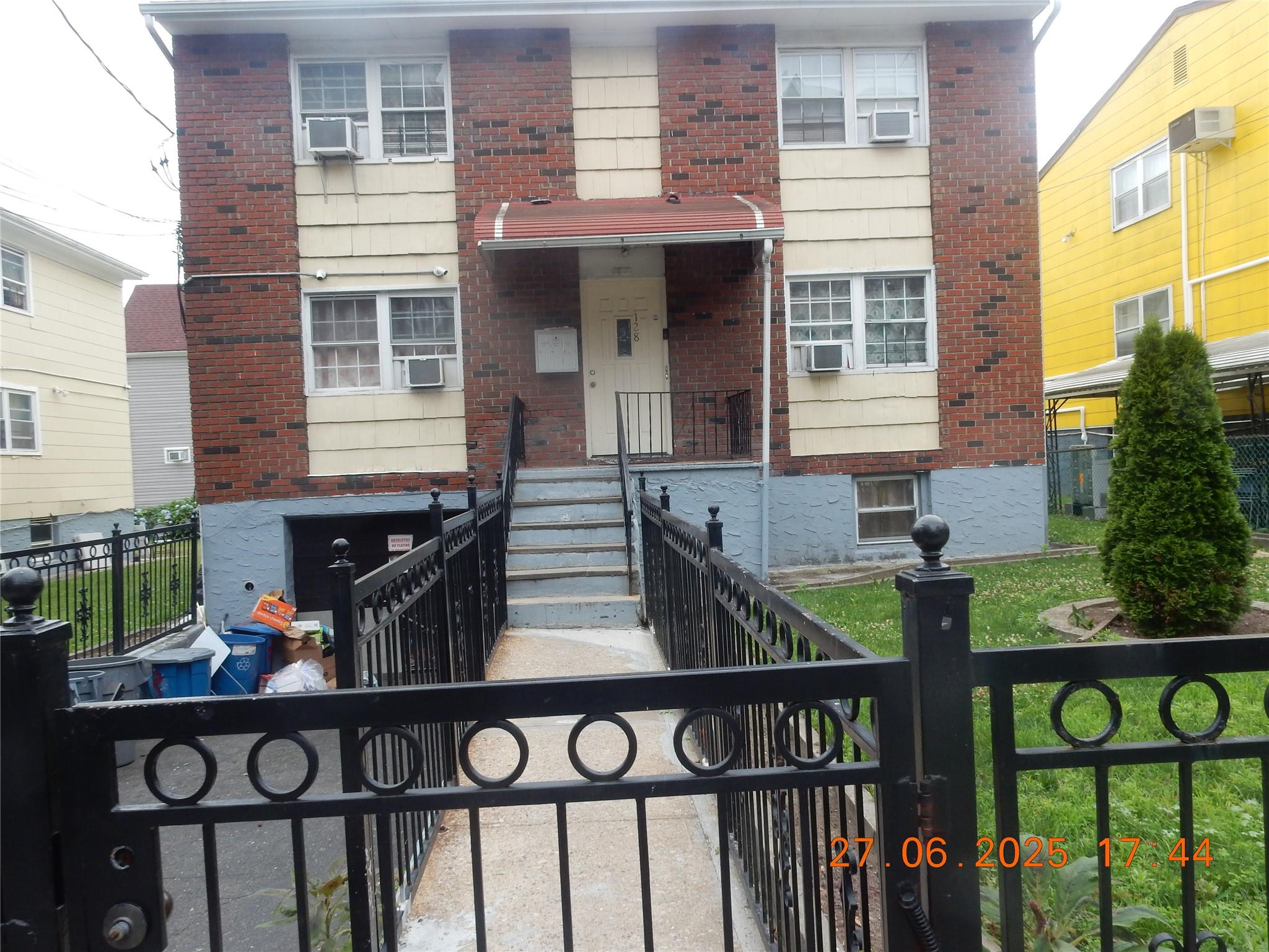 128 E. 4th Street, Mount Vernon, NY 10550