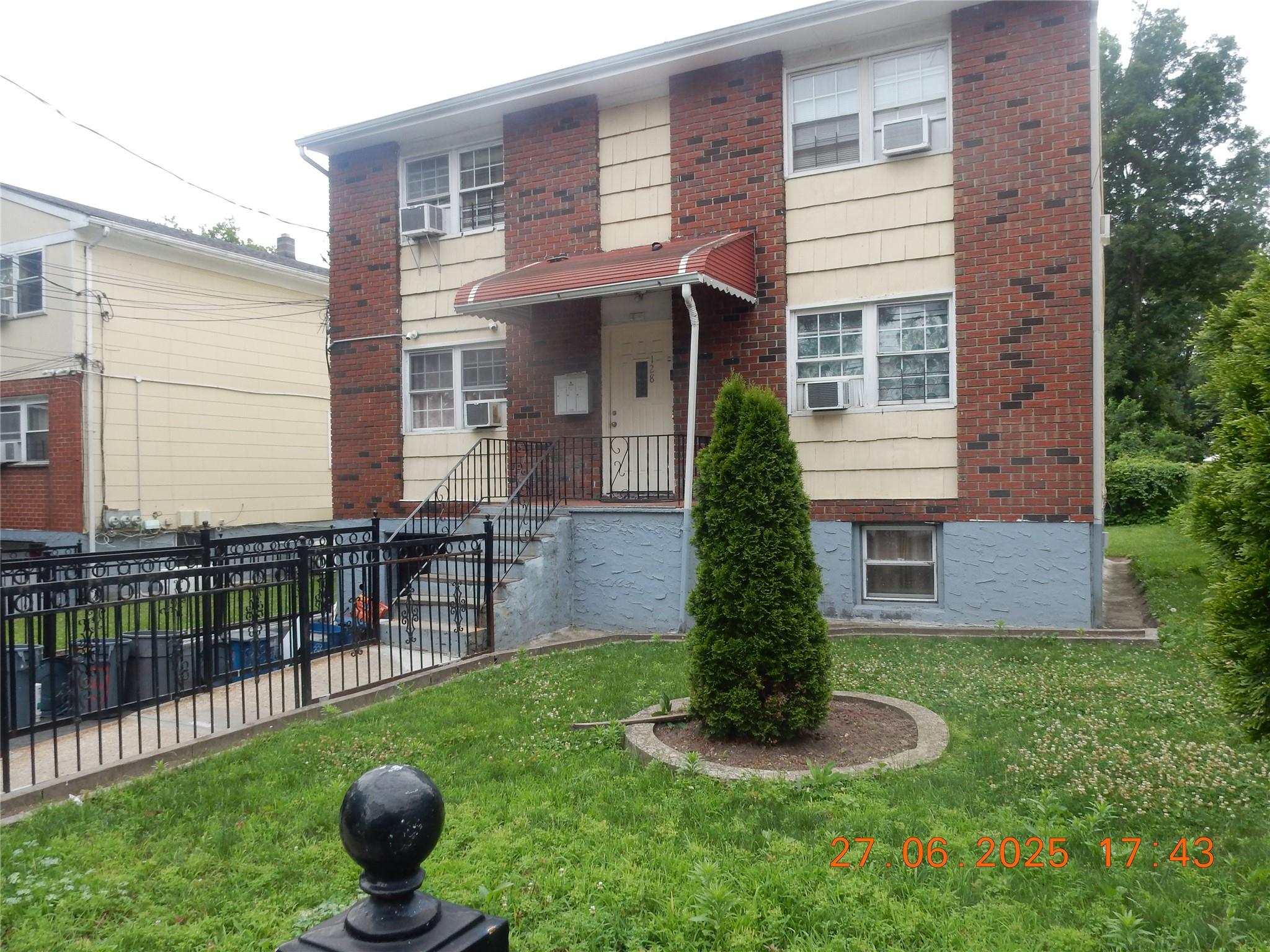 128 E. 4th Street, Mount Vernon, NY 10550