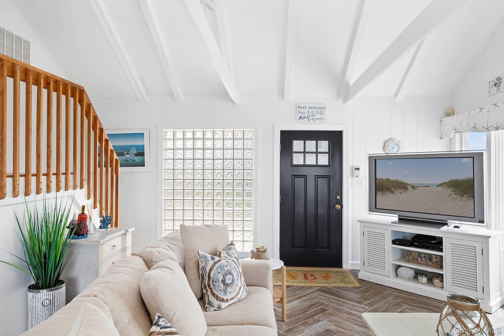 132 Point Road, Westhampton Beach, NY 11978