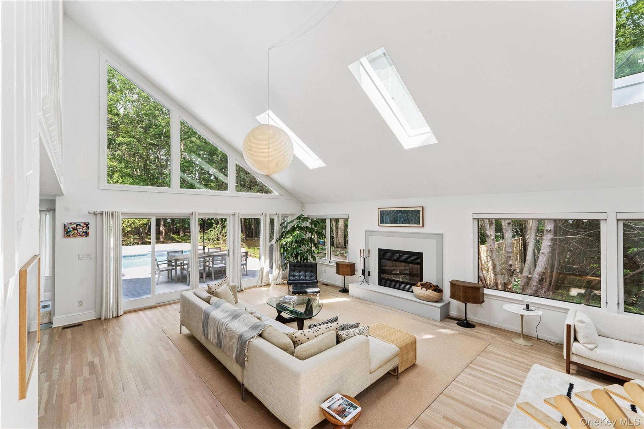 24 Quogue Riverhead Road, Quogue, NY 11959