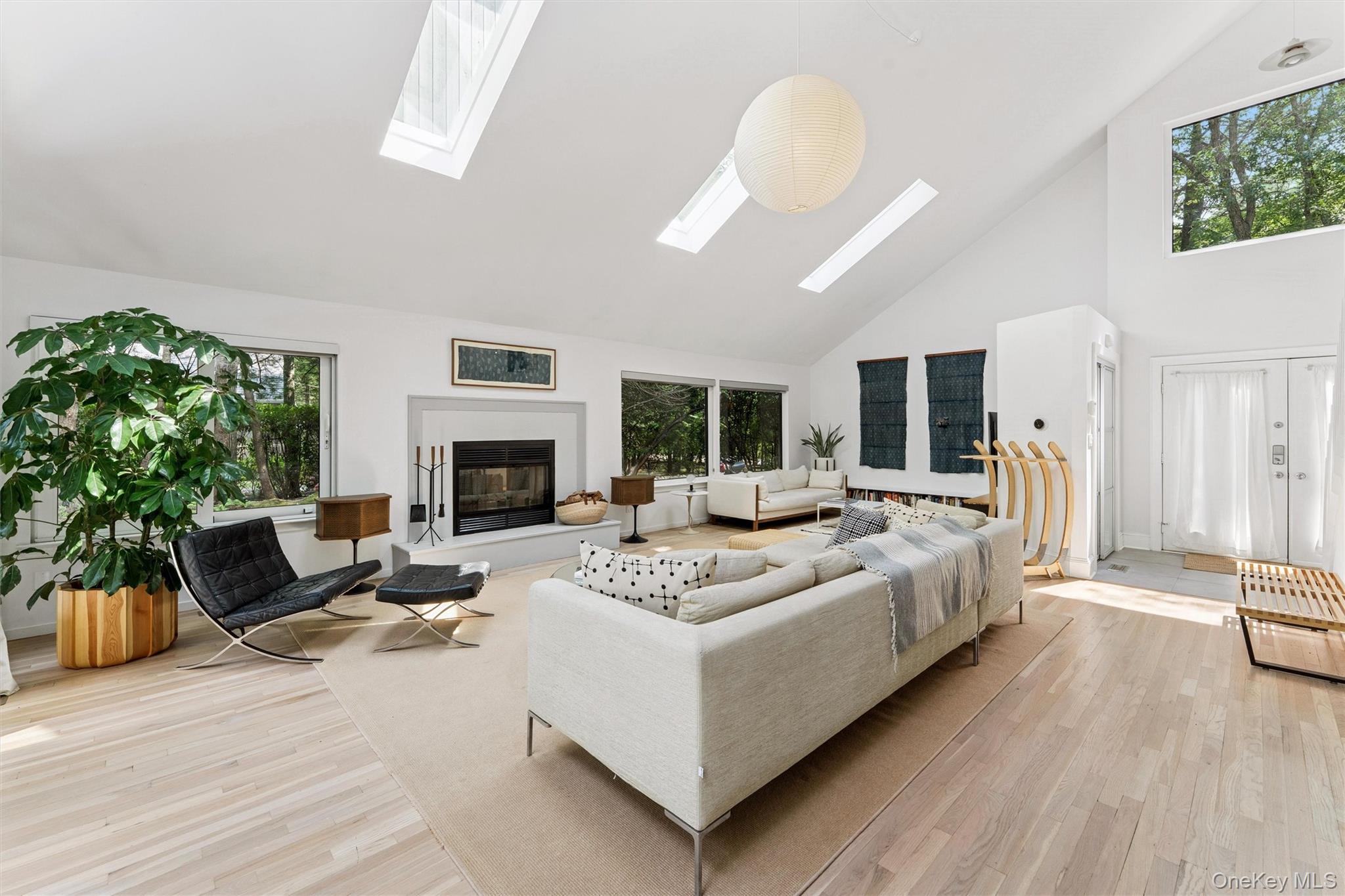 24 Quogue Riverhead Road, Quogue, NY 11959