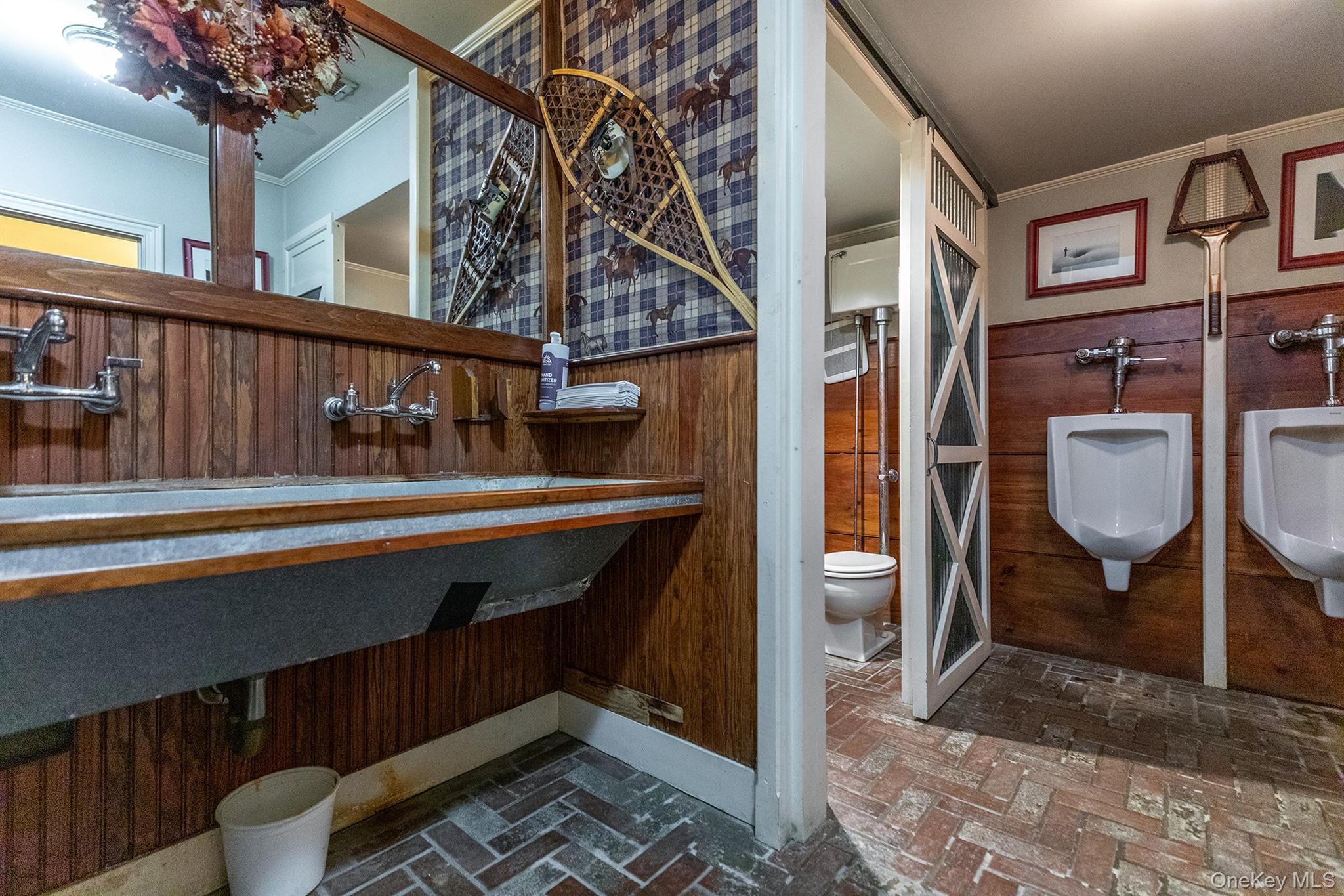 4258 Route 44, Millbrook, NY 12545