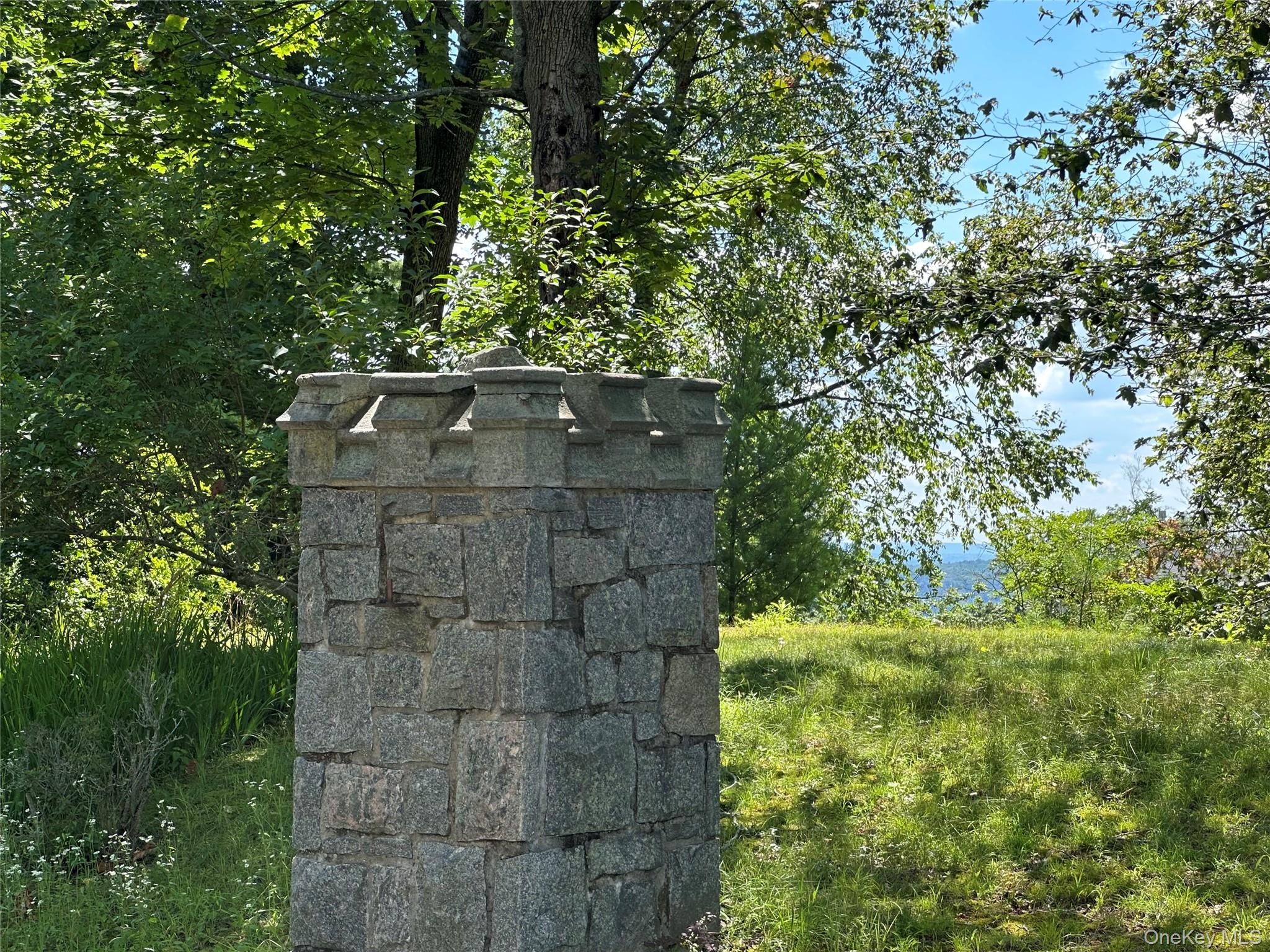 1 Heritage Hill Road, Irvington, NY 10533