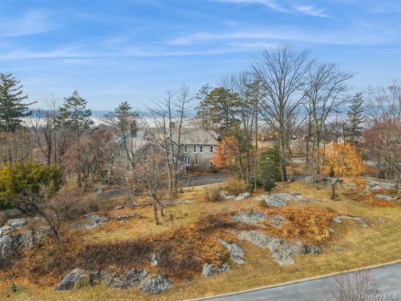 1 Heritage Hill Road, Irvington, NY 10533