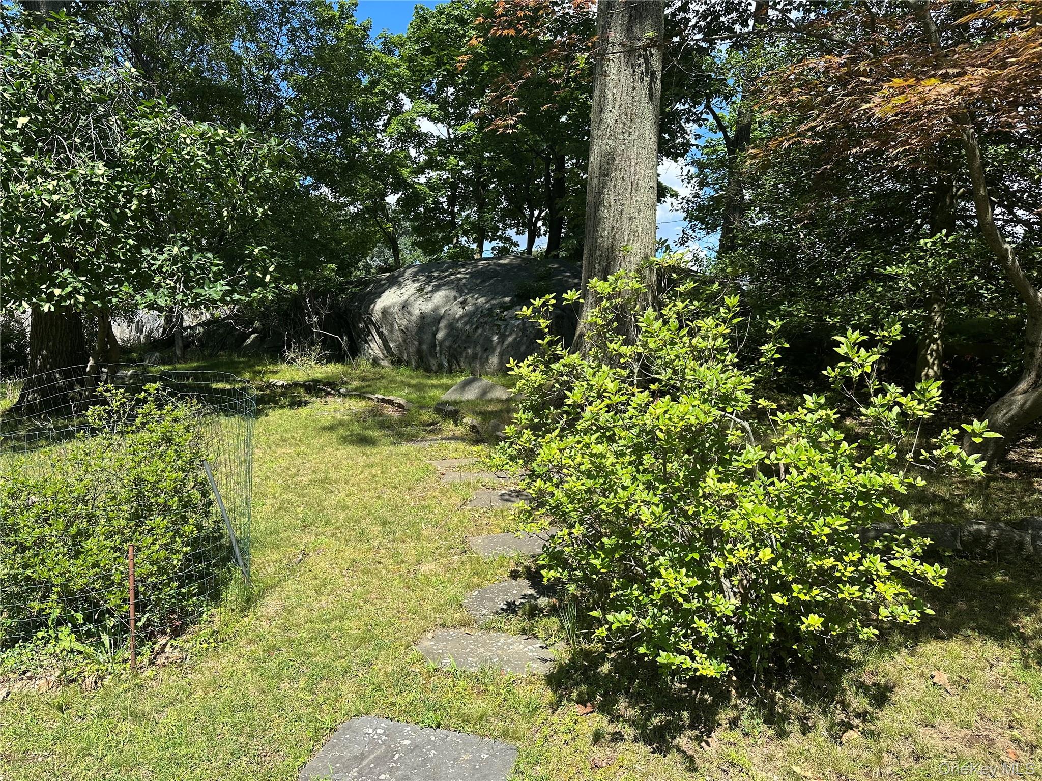 1 Heritage Hill Road, Irvington, NY 10533