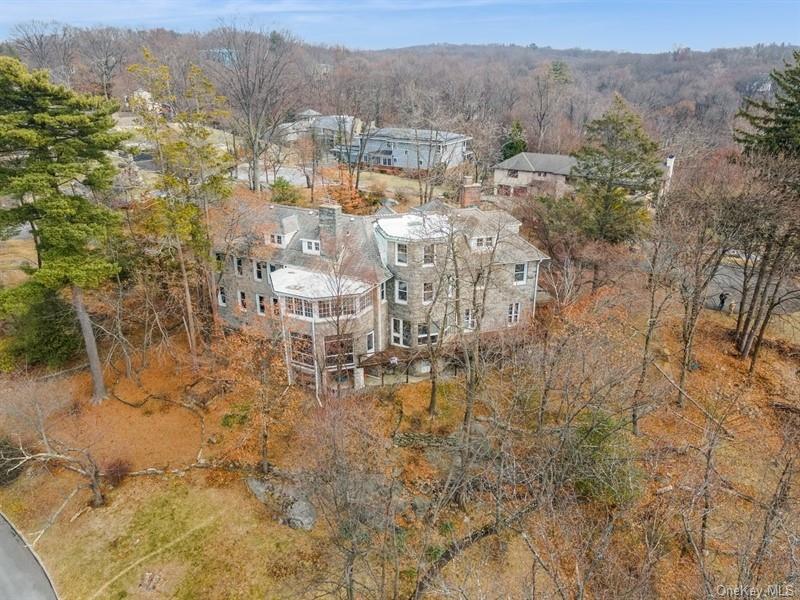 1 Heritage Hill Road, Irvington, NY 10533