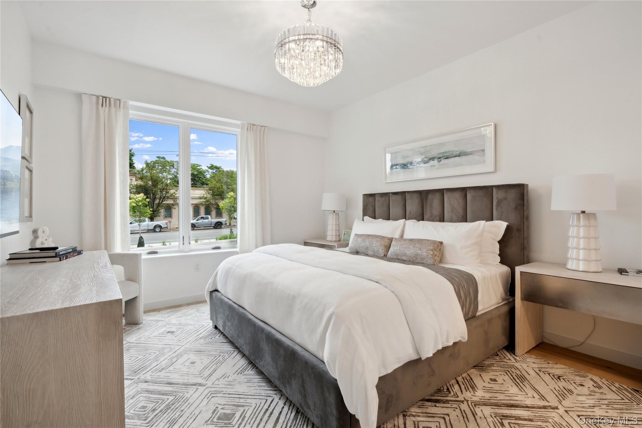 218 Middle Neck Road # 302, Great Neck, NY 11021