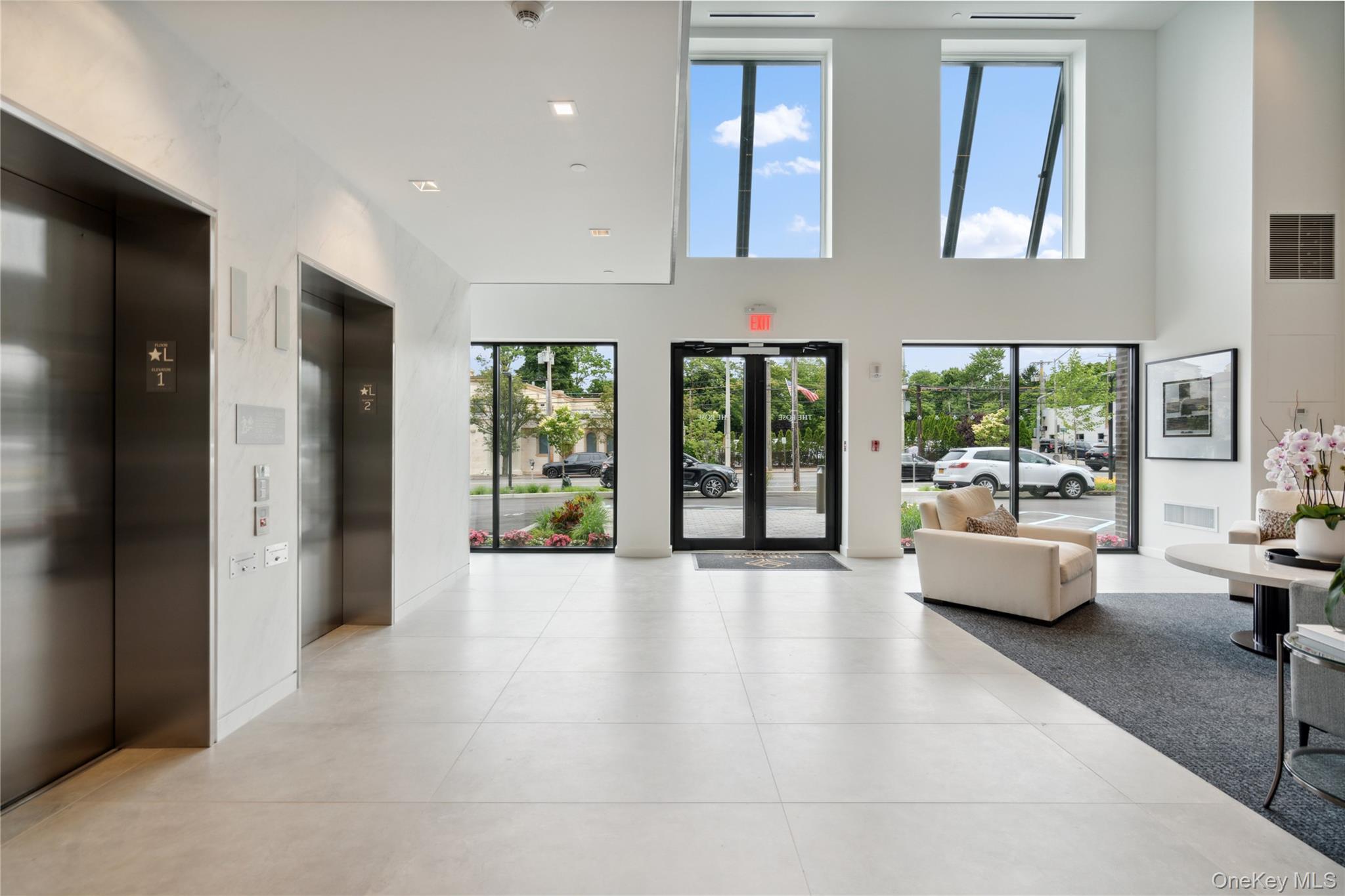 218 Middle Neck Road # 302, Great Neck, NY 11021