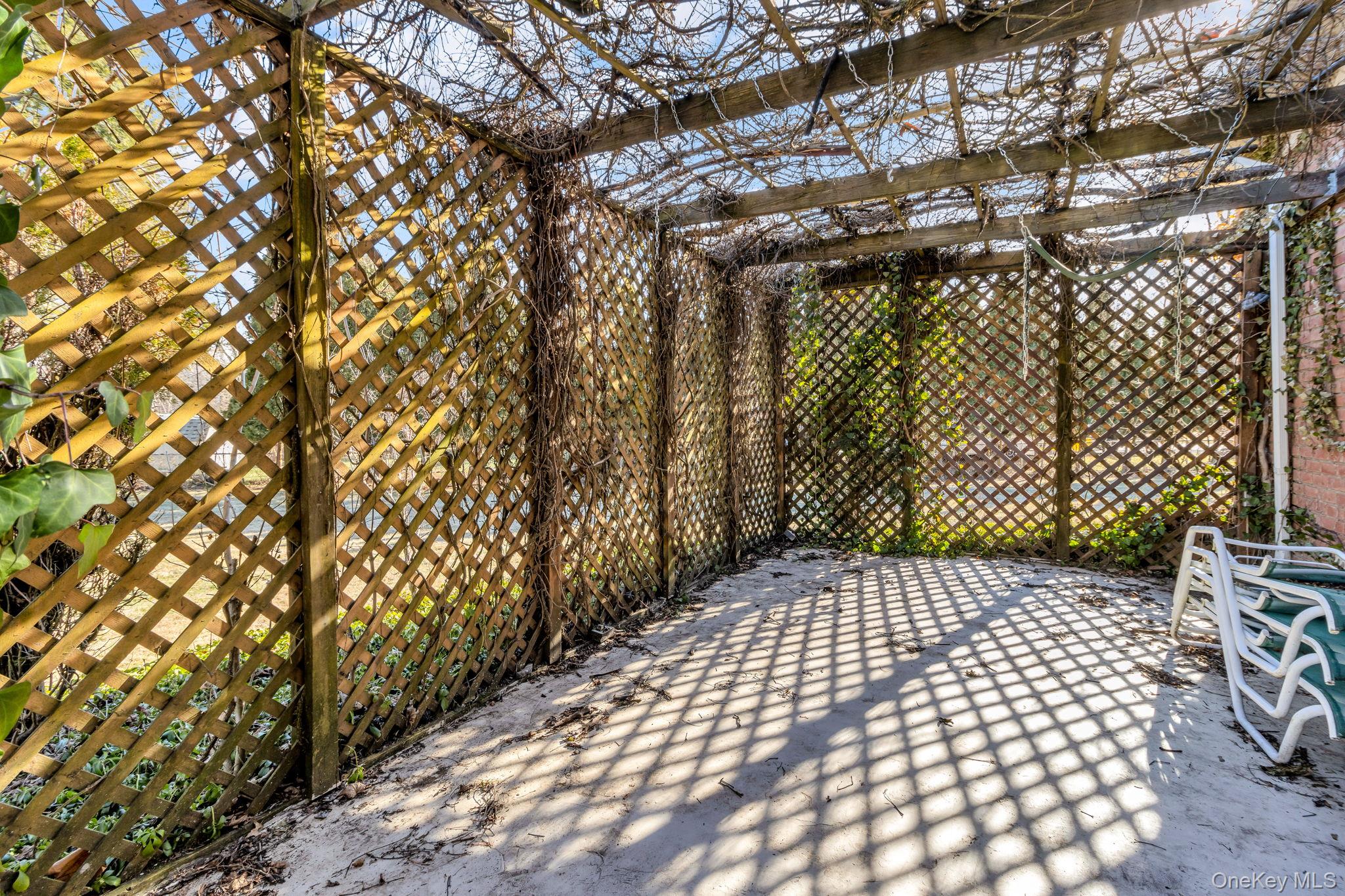 10 Memory Lane, Poughkeepsie, NY 12603