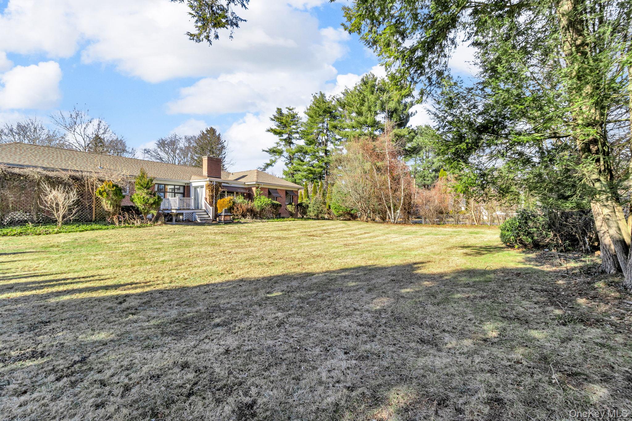 10 Memory Lane, Poughkeepsie, NY 12603