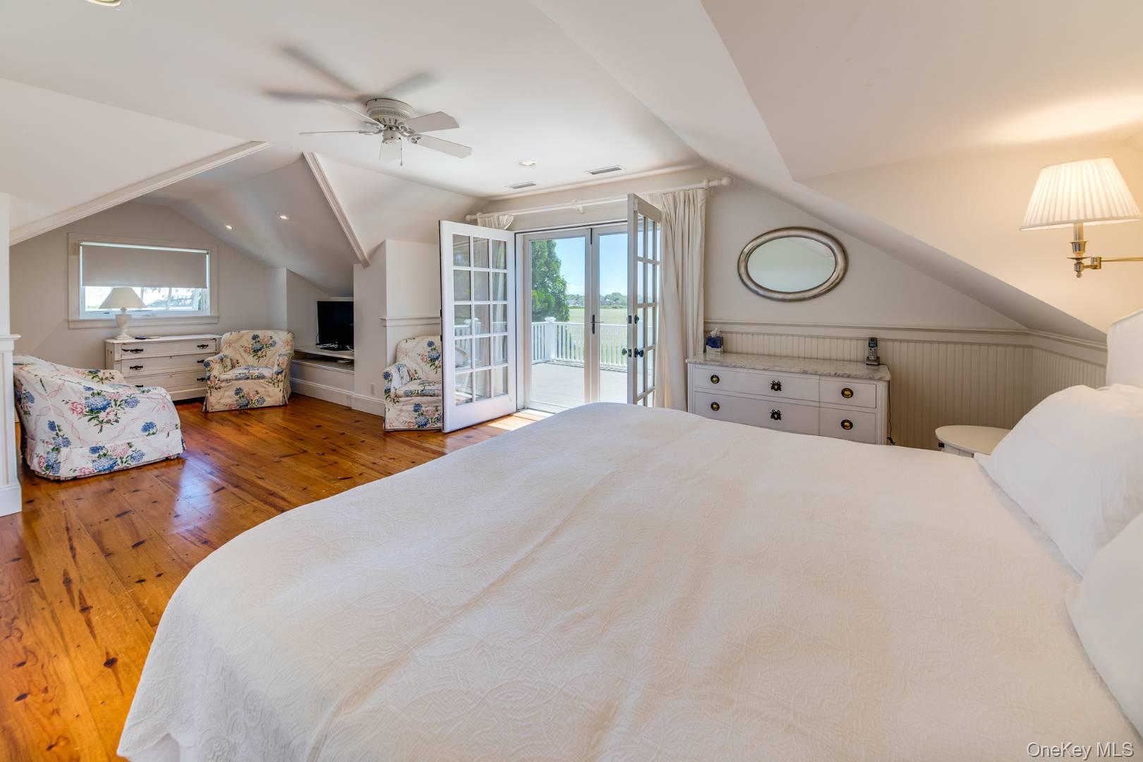 70 Sayres Path, Wainscott, NY 11975