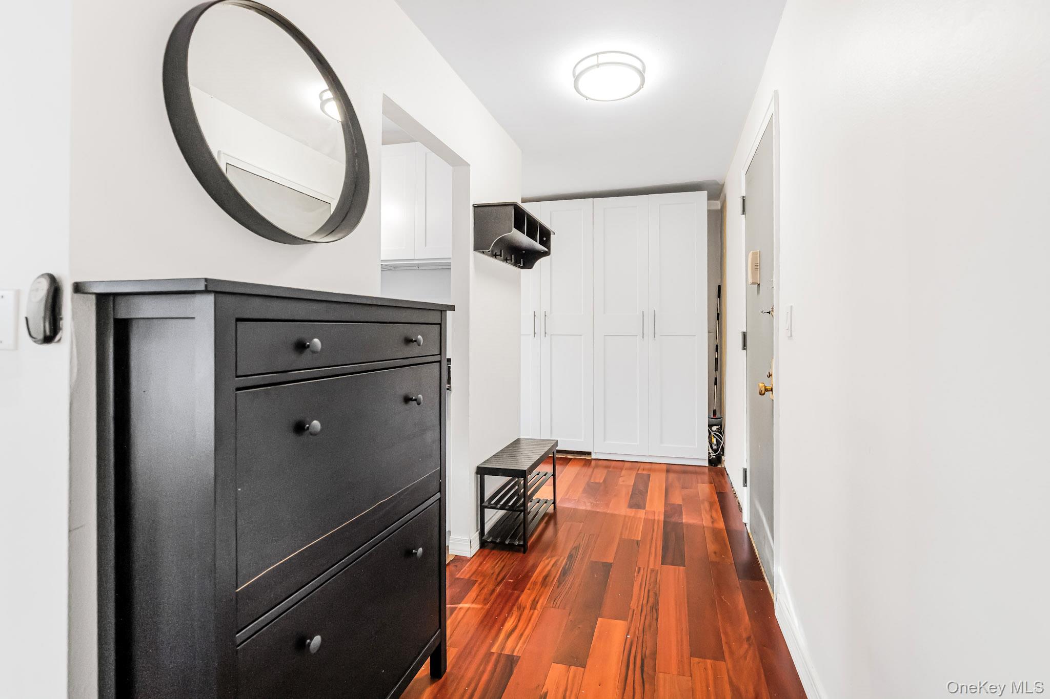 1300 Midland Avenue # B42, Yonkers, NY 10704