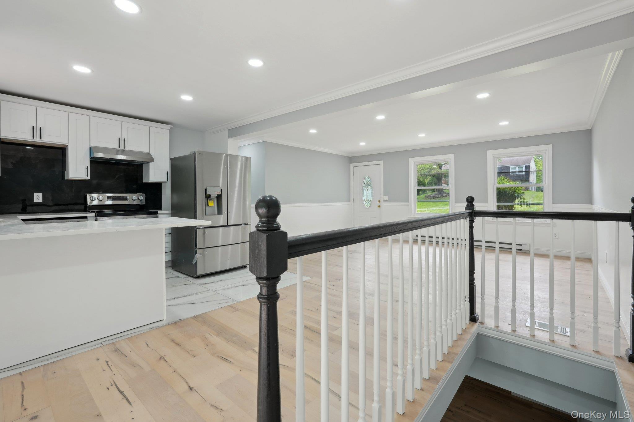 13 Sharon Drive, Highland, NY 12528