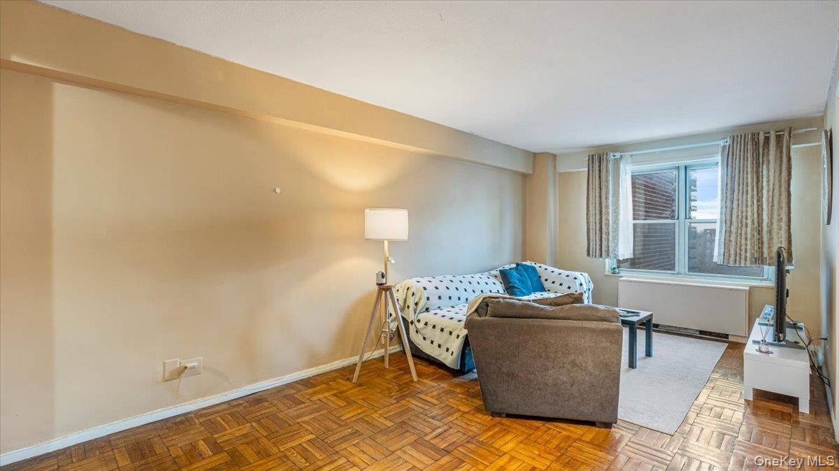 107-40 Queens Boulevard # 7G, Forest Hills, NY 11375