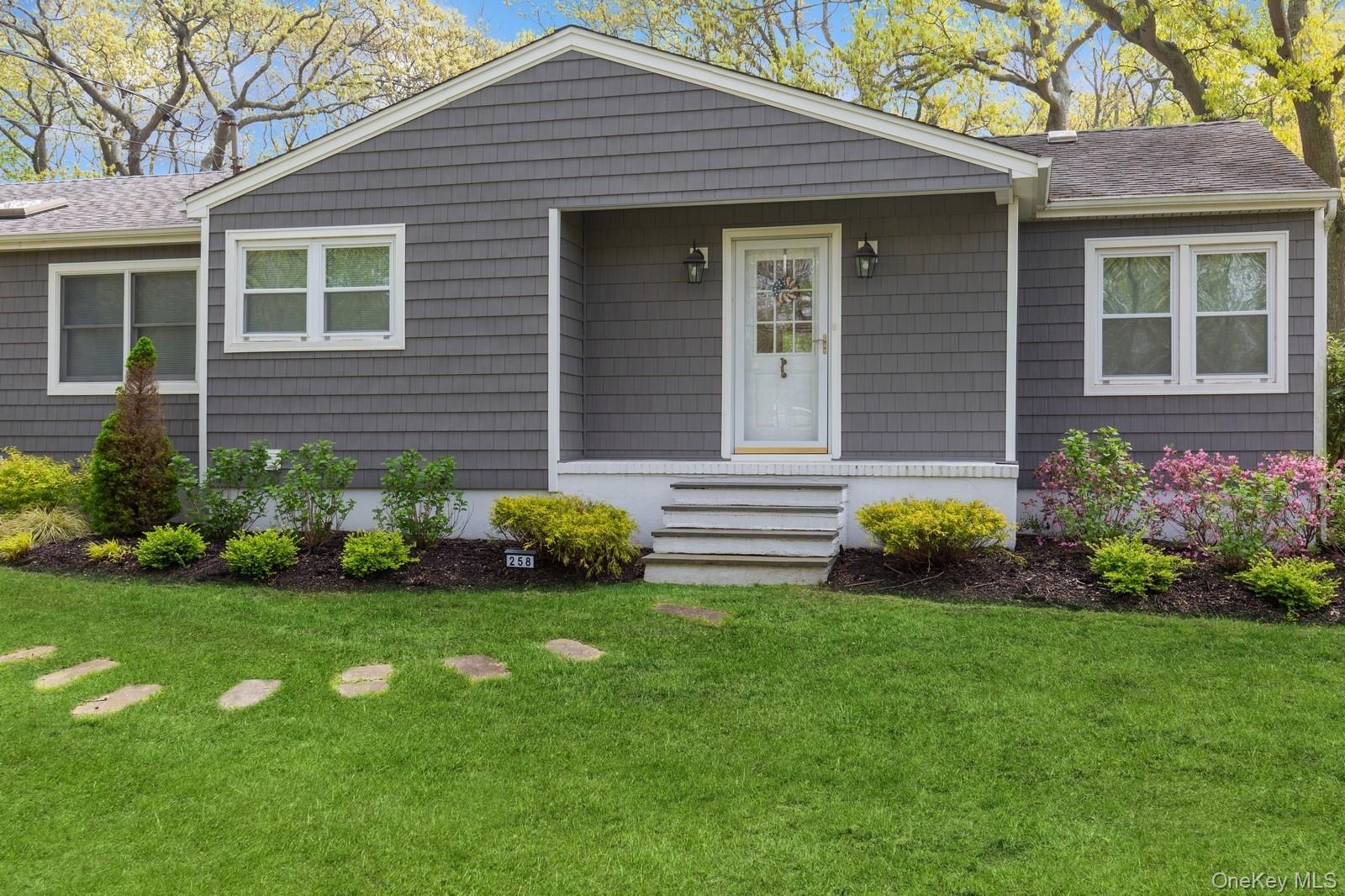 258 Church Lane, Aquebogue, NY 11931