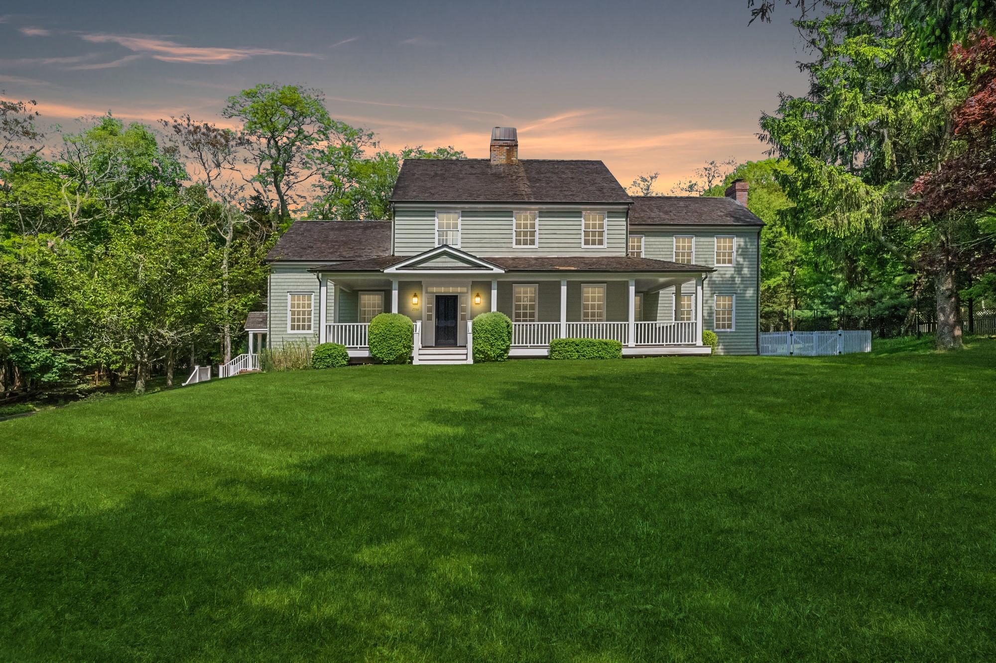 2766 Noyack Road, Sag Harbor, NY 11963